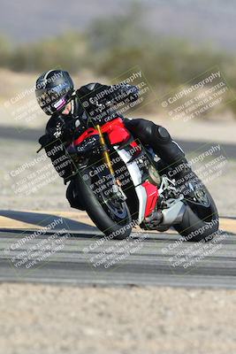 media/Oct-25-2025-Race Pace (Sat) [[47cce5476f]]/Verified/2-Turn 5 (950am)/